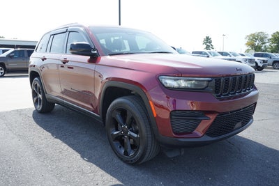 2024 Jeep Grand Cherokee Altitude