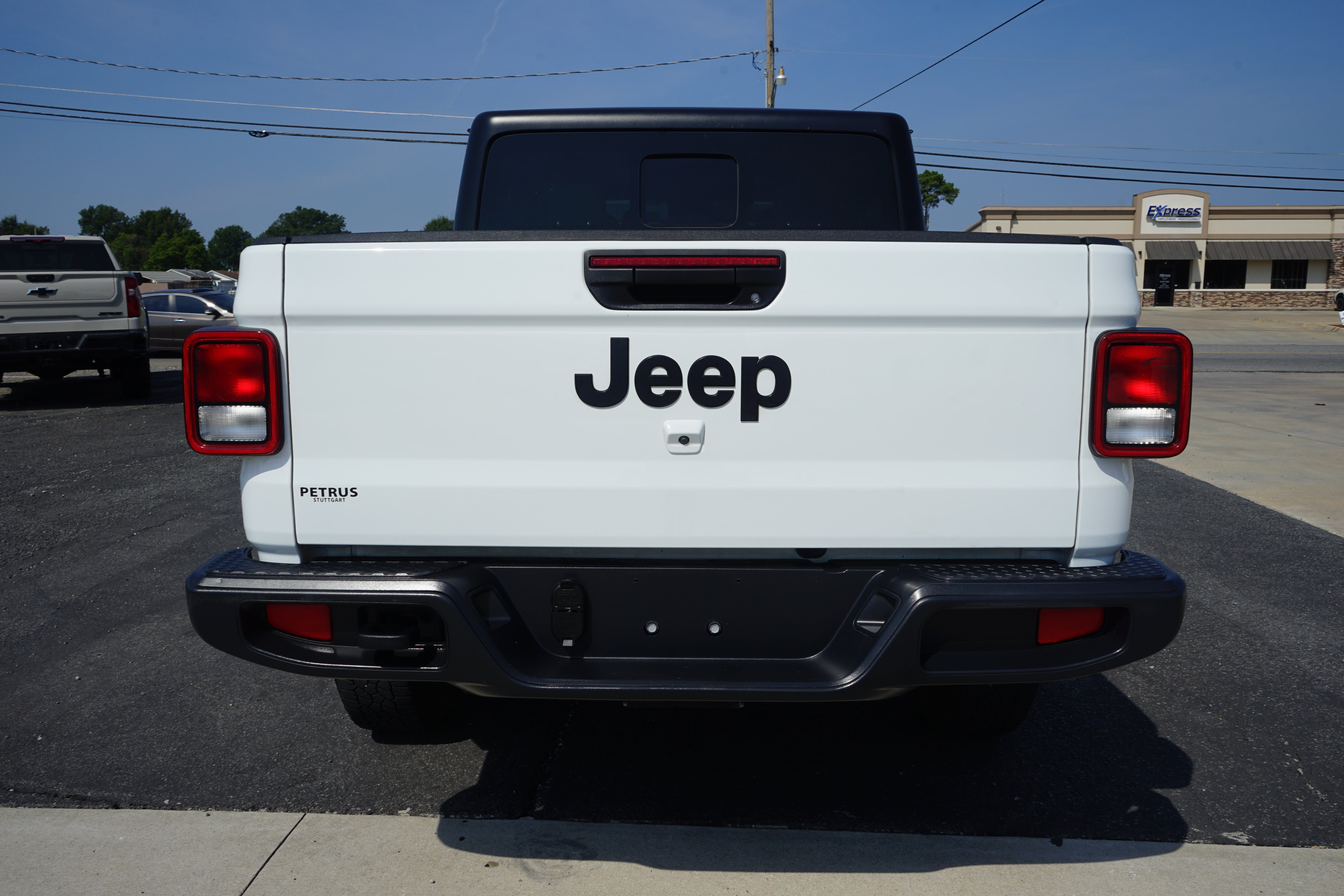 2025 Jeep Gladiator Sport S