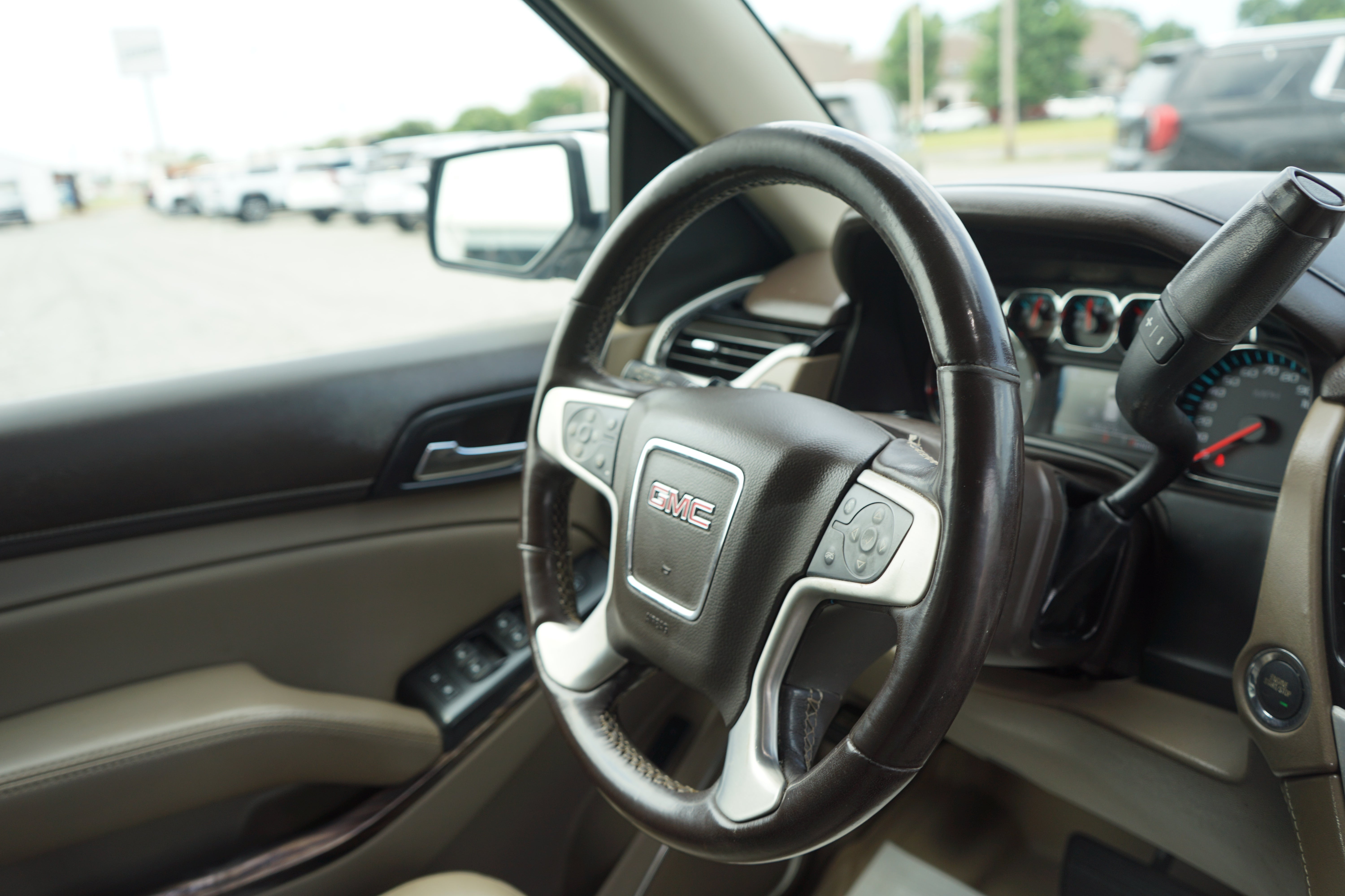 2019 GMC Yukon XL SLT