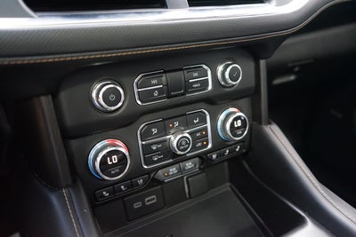 2024 GMC Yukon XL AT4