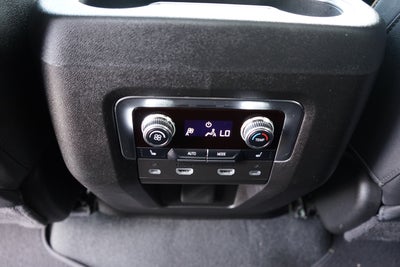 2024 GMC Yukon XL AT4