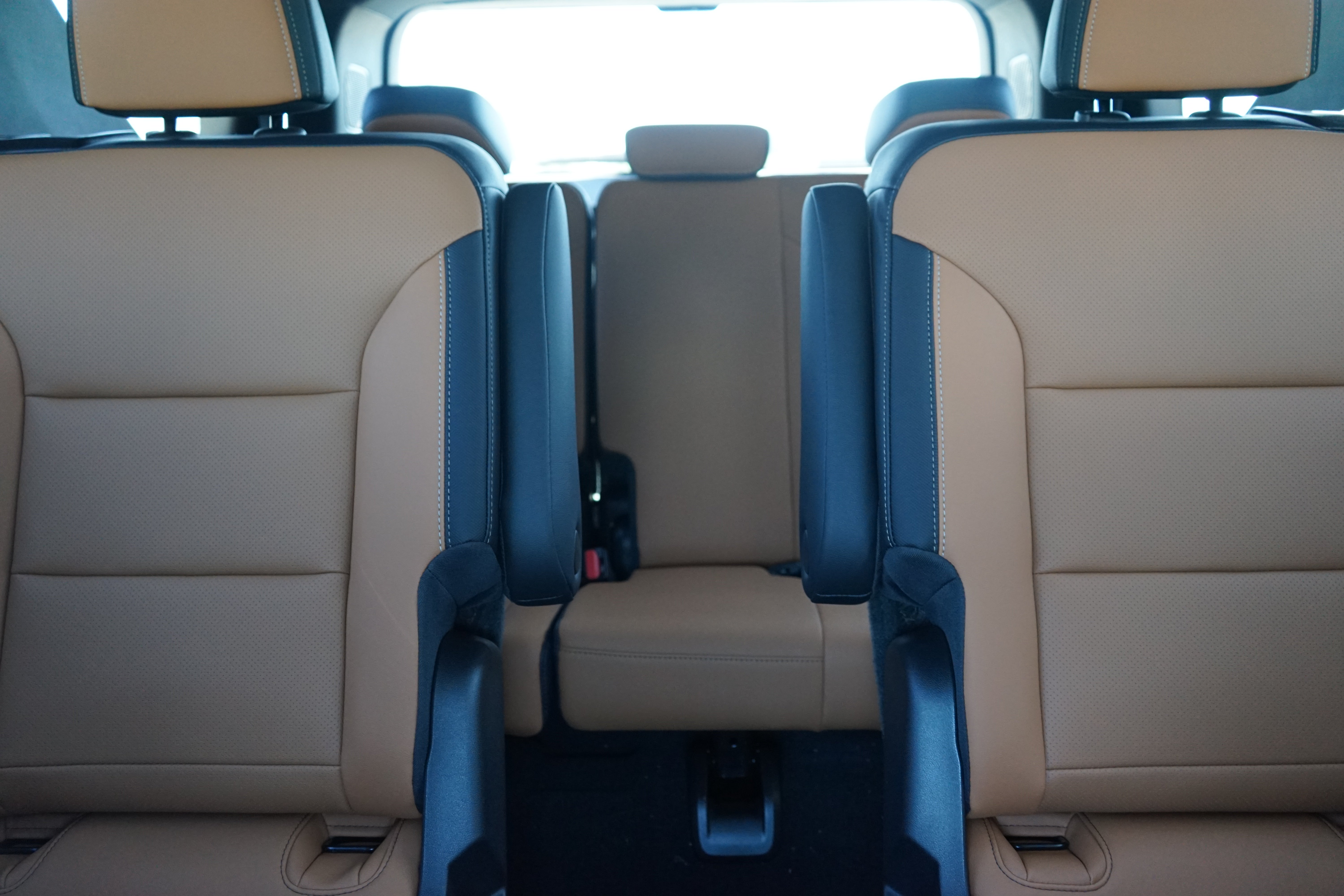 2027 Chevrolet Traverse Z71 - Photo 18