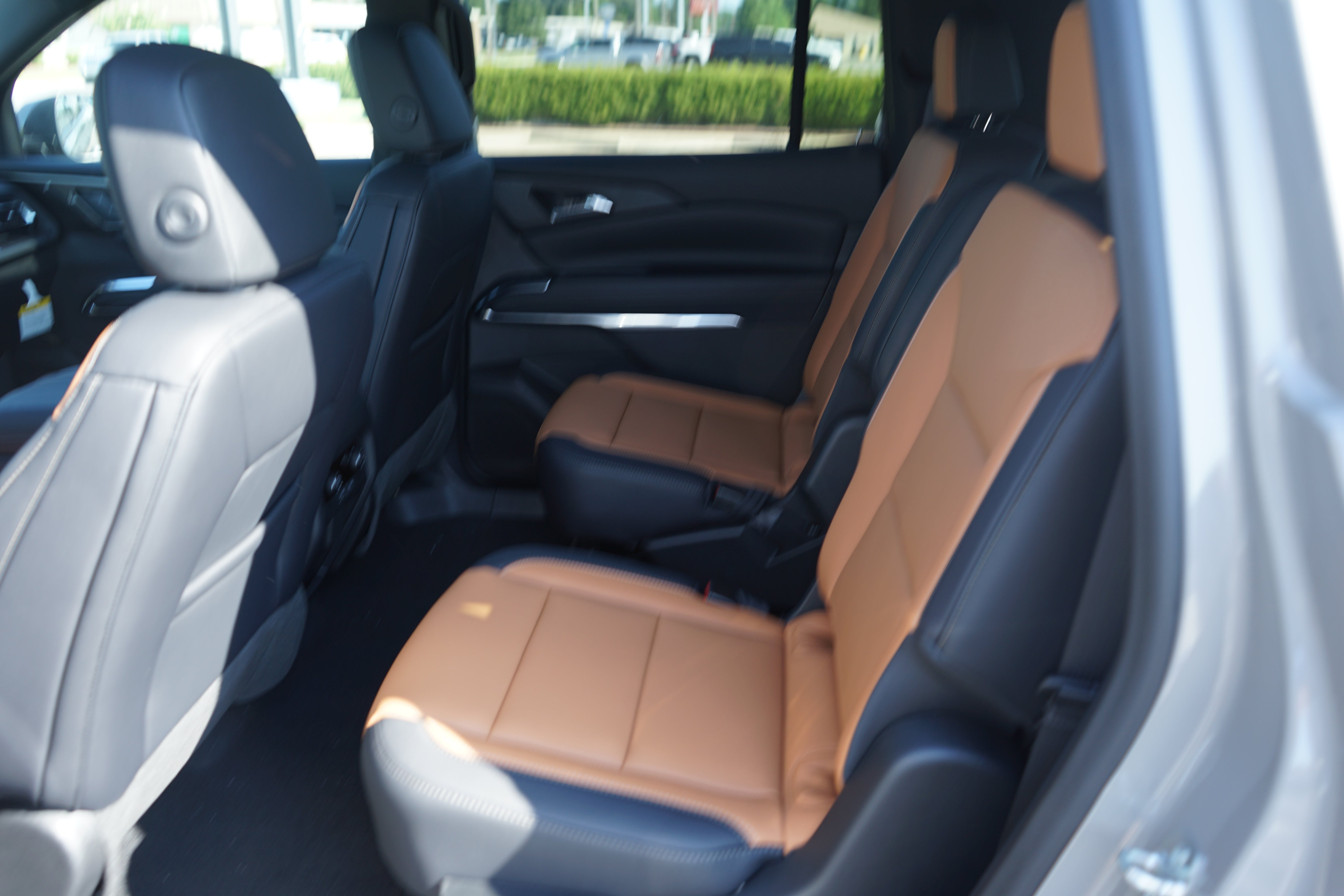 2027 Chevrolet Traverse Z71 - Photo 19