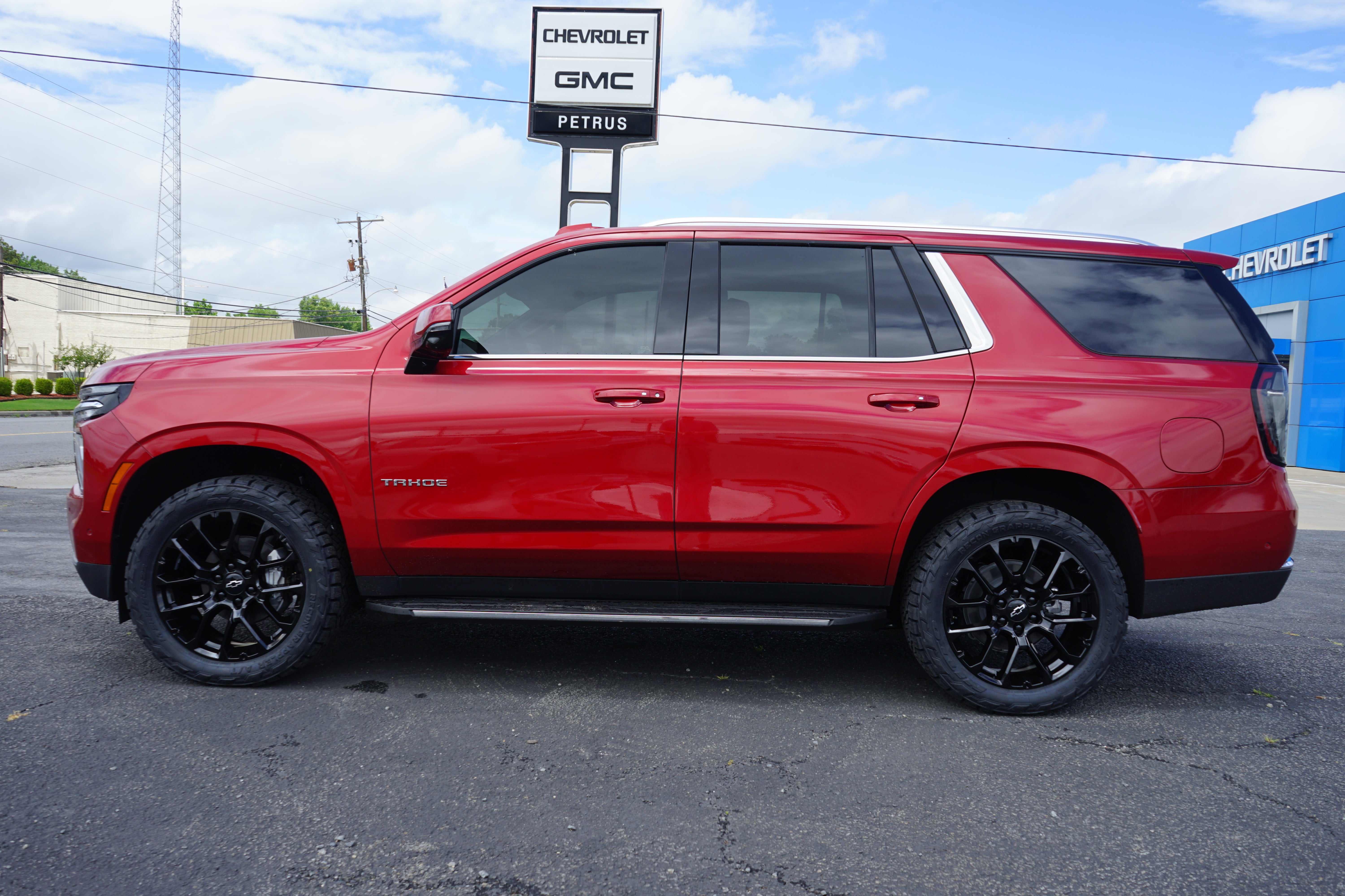 2026 Chevrolet Tahoe LT