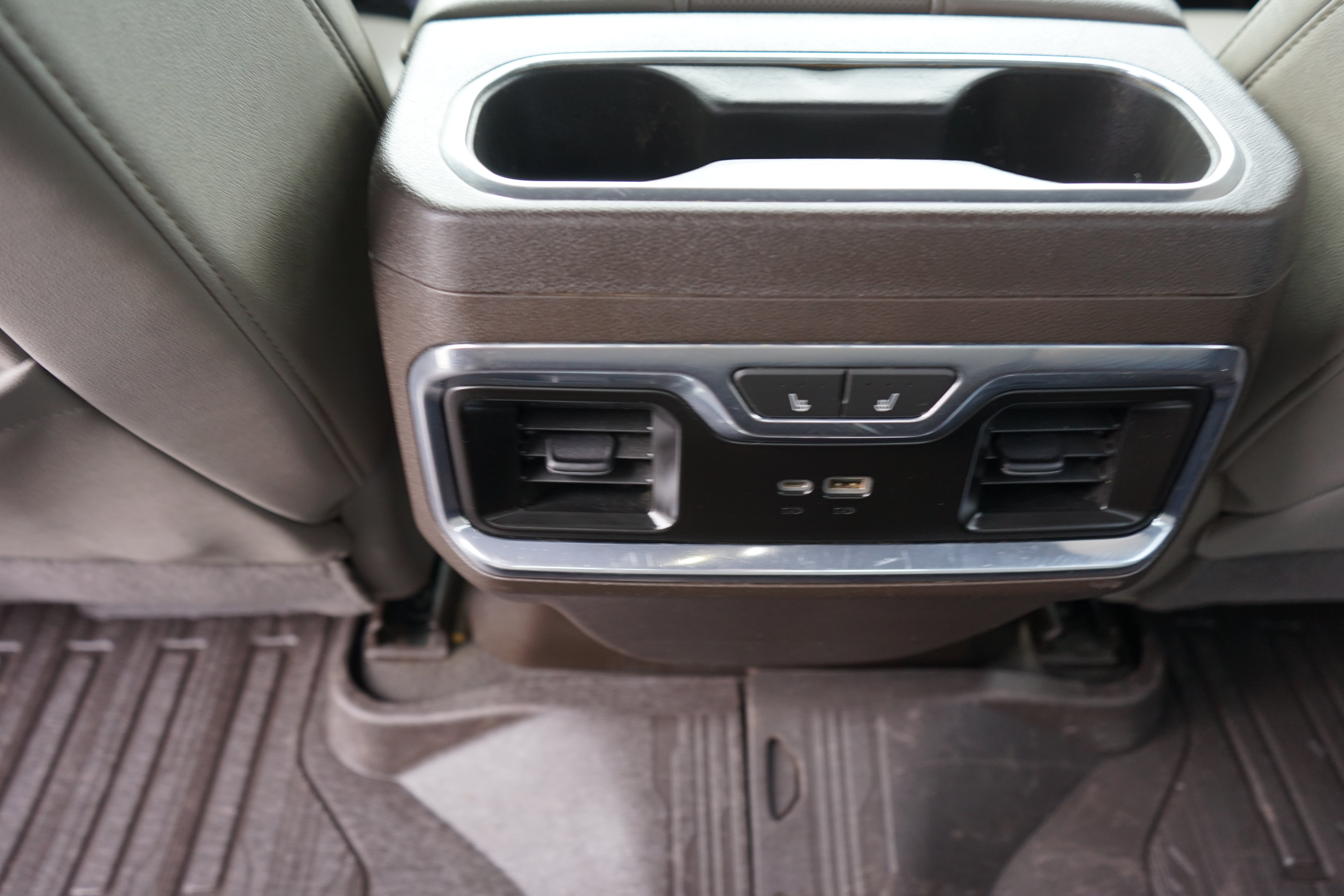 2024 GMC Sierra 2500 HD SLT