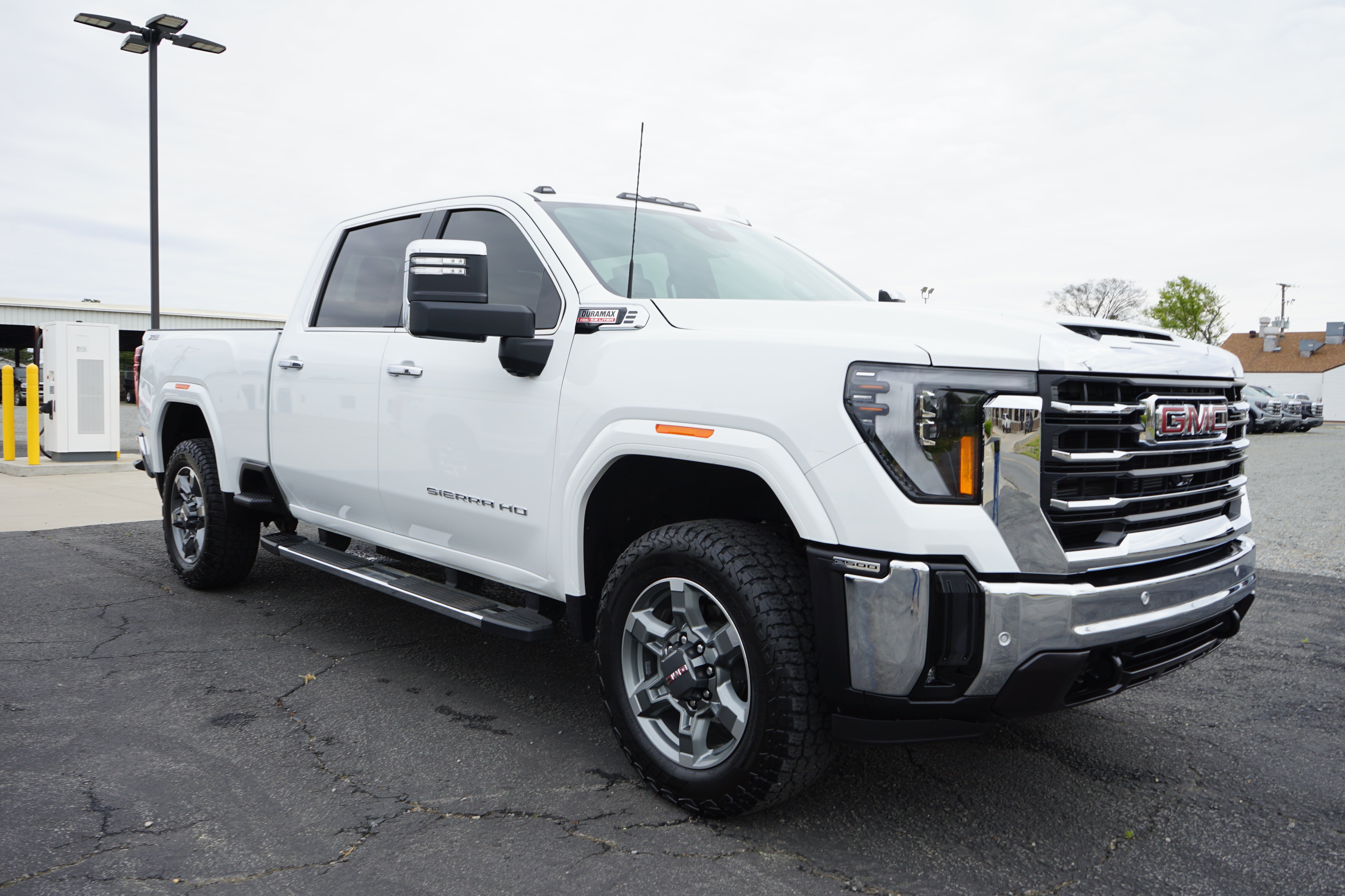 2025 GMC Sierra 2500 HD SLT