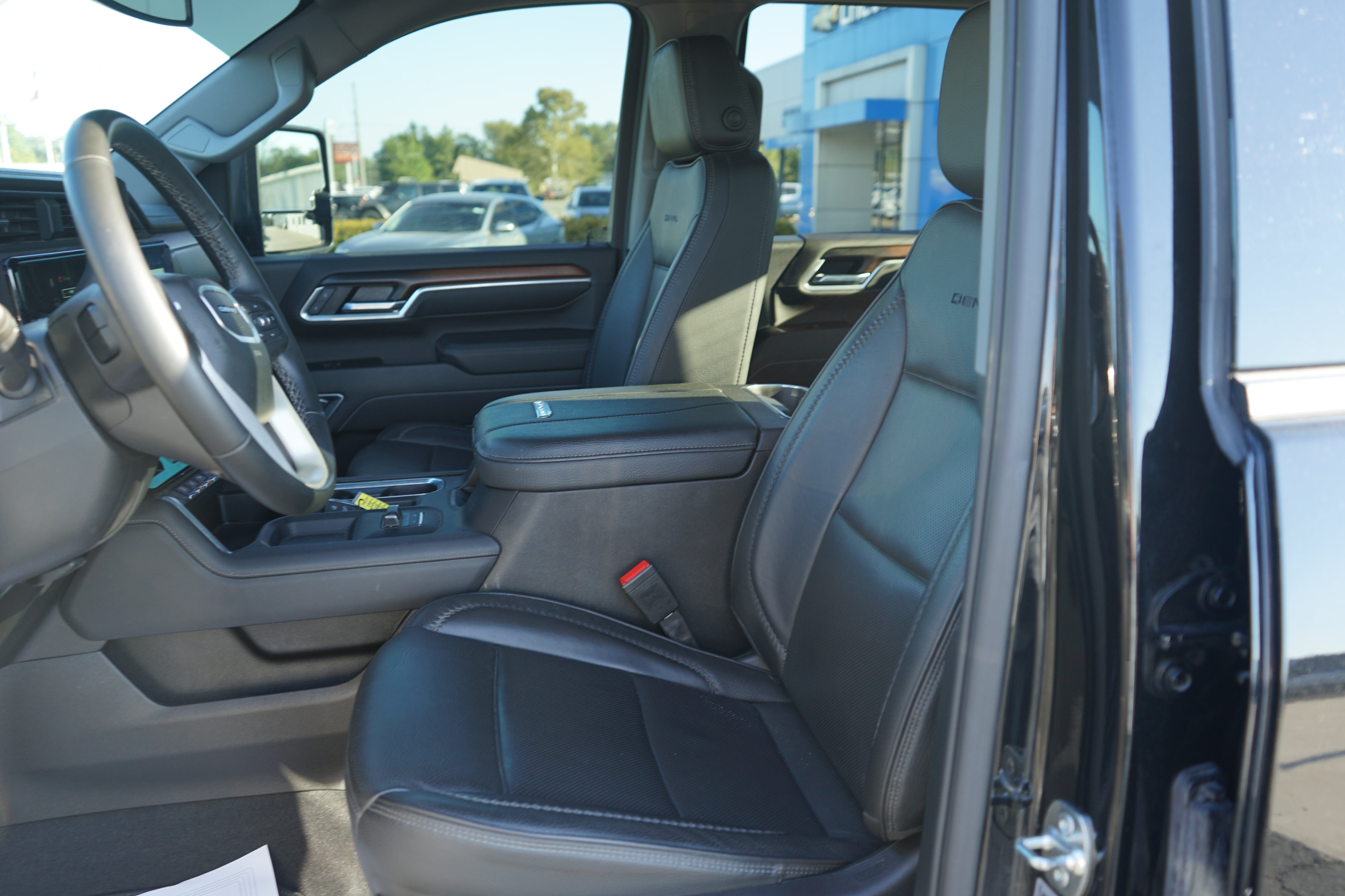 2025 GMC Sierra 2500 HD Denali