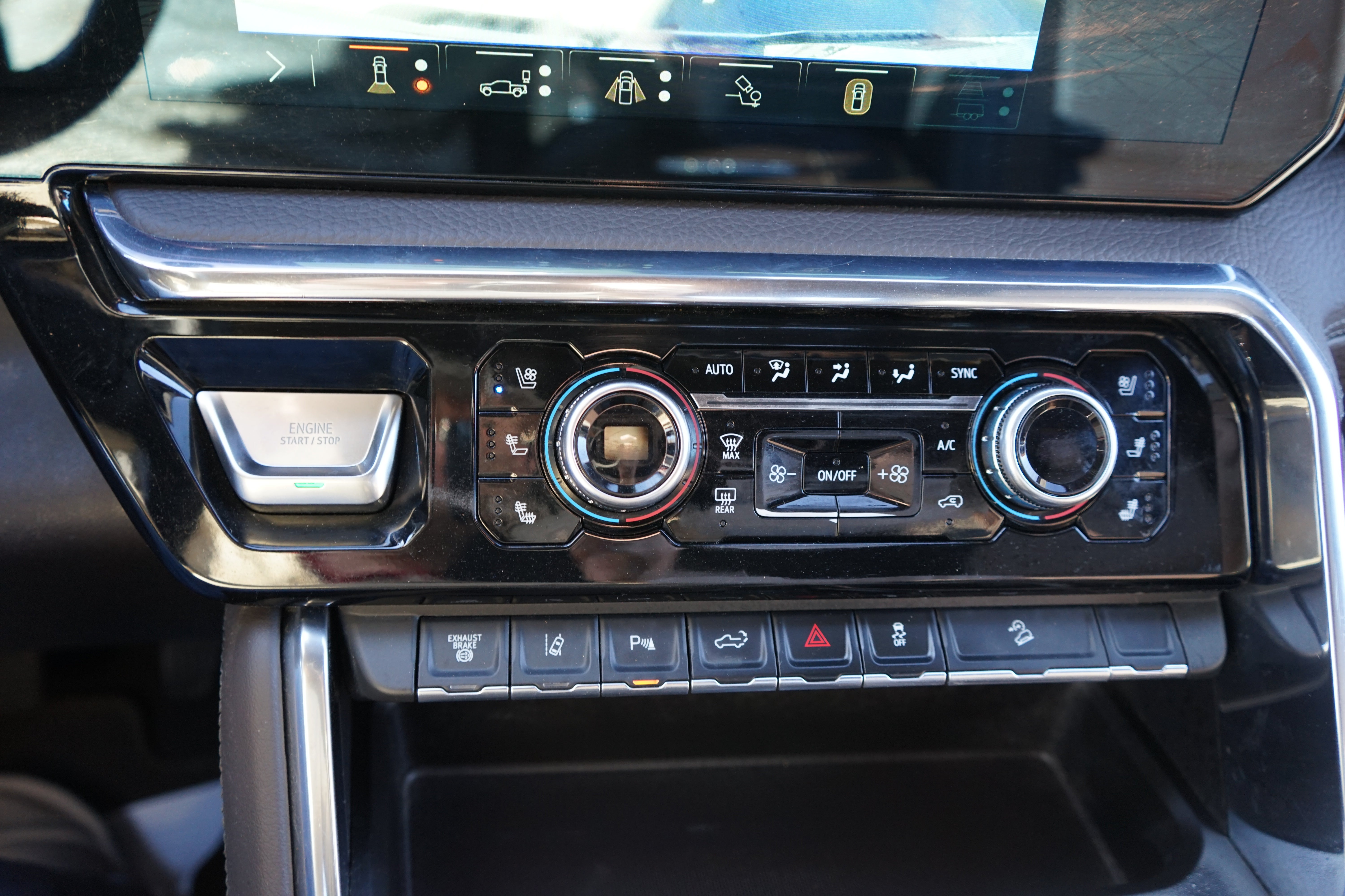 2025 GMC Sierra 2500 HD Denali