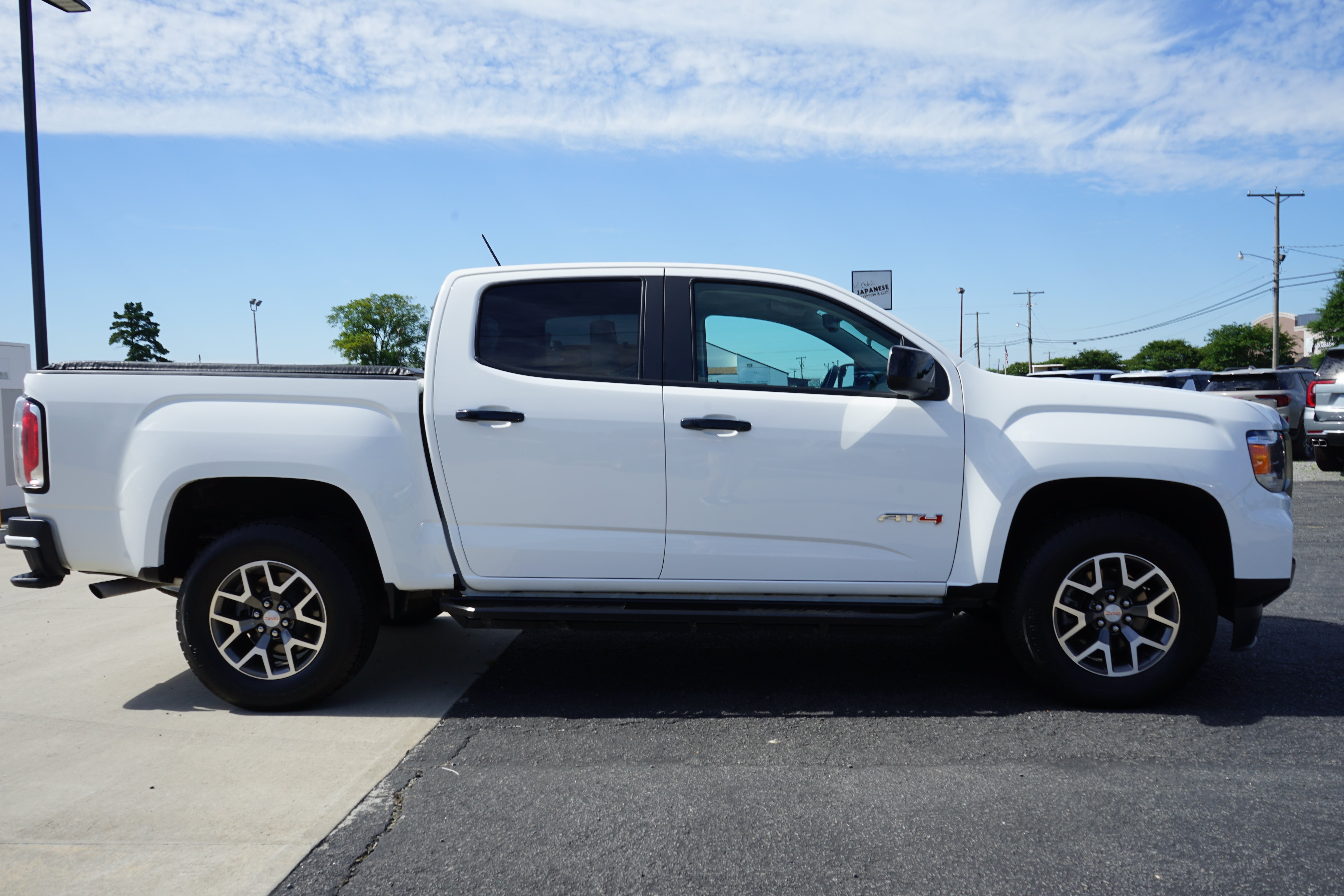 2022 GMC Canyon AT4 - Leather