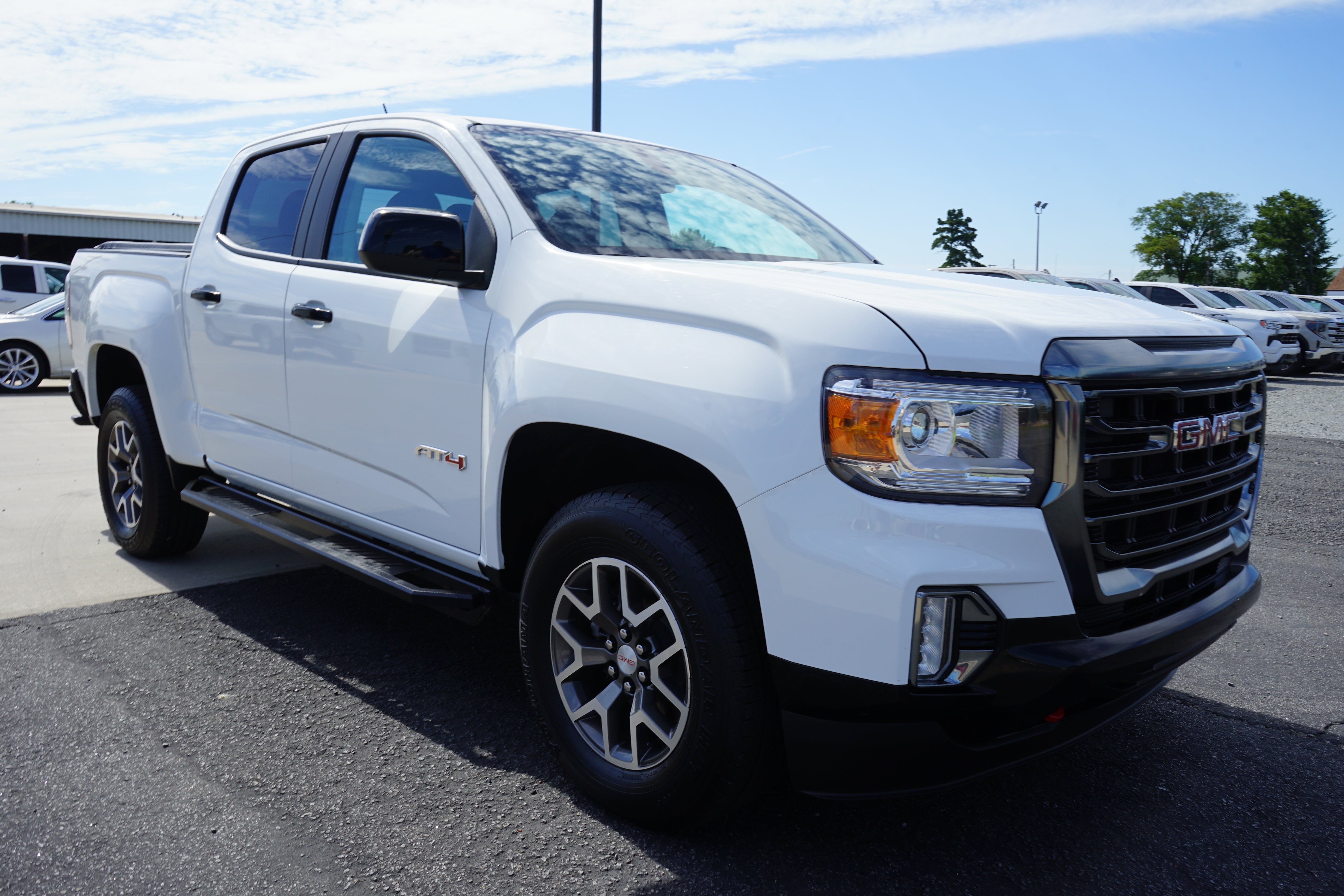 2022 GMC Canyon AT4 - Leather