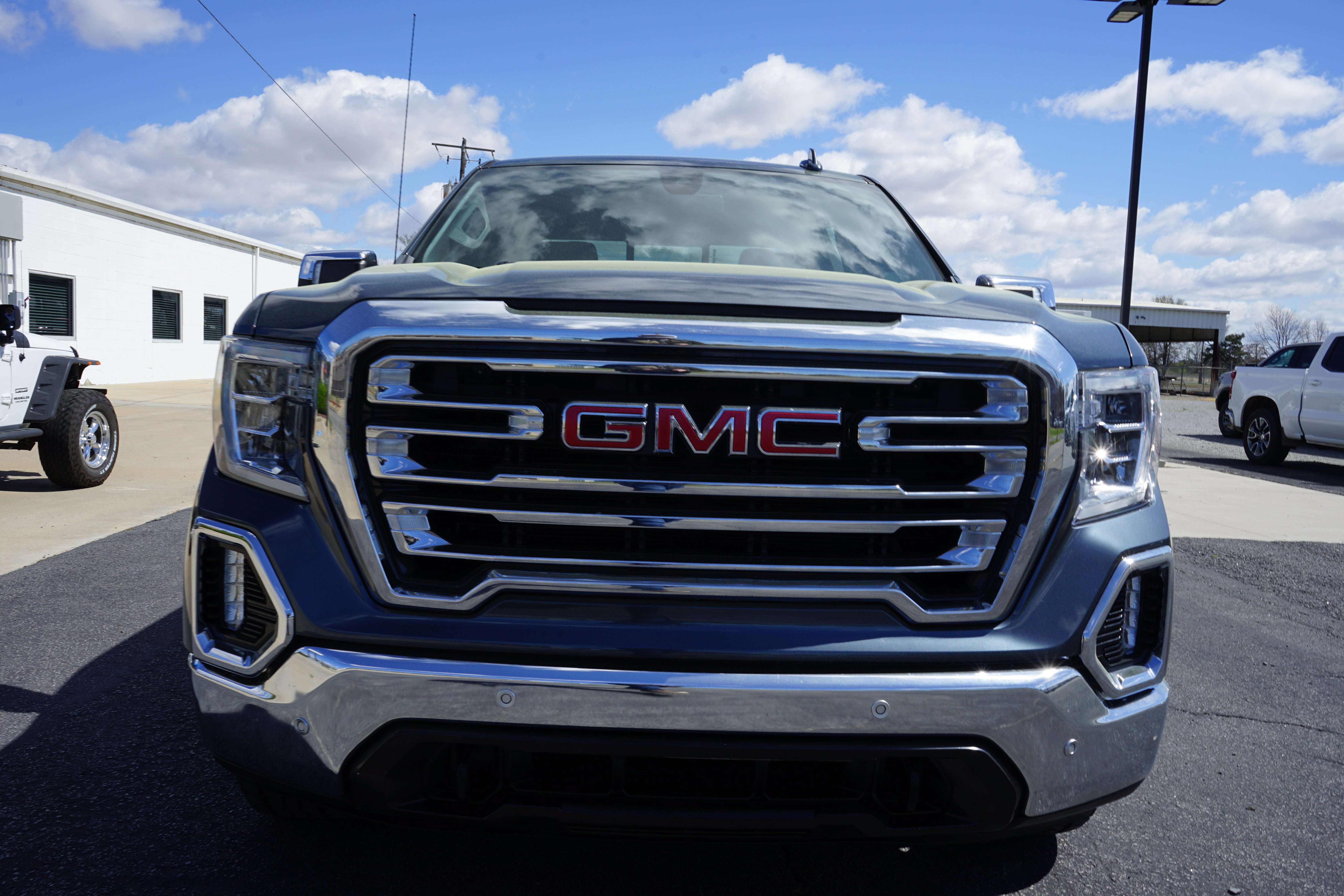 2021 GMC Sierra 1500 SLT