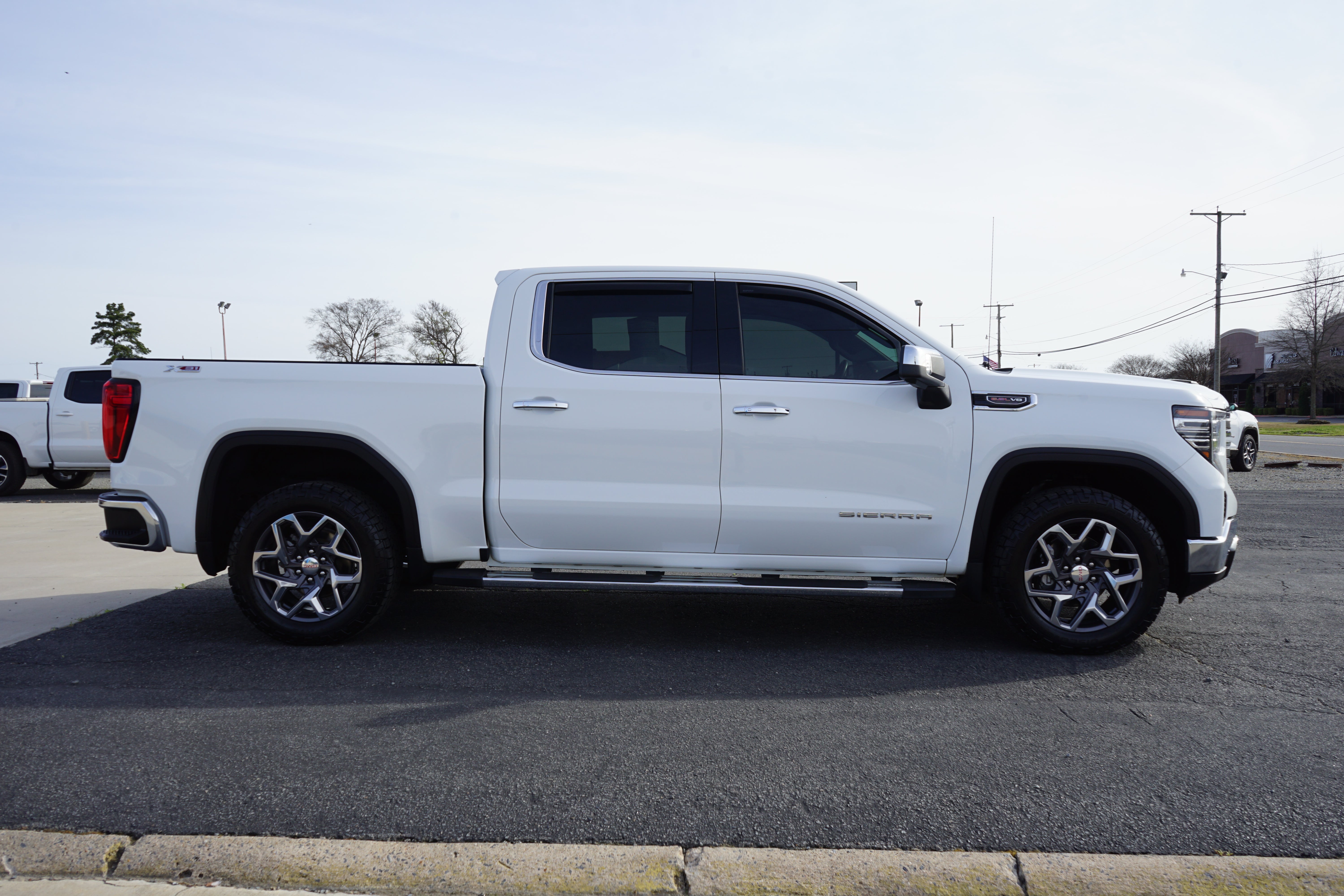 2023 GMC Sierra 1500 SLT