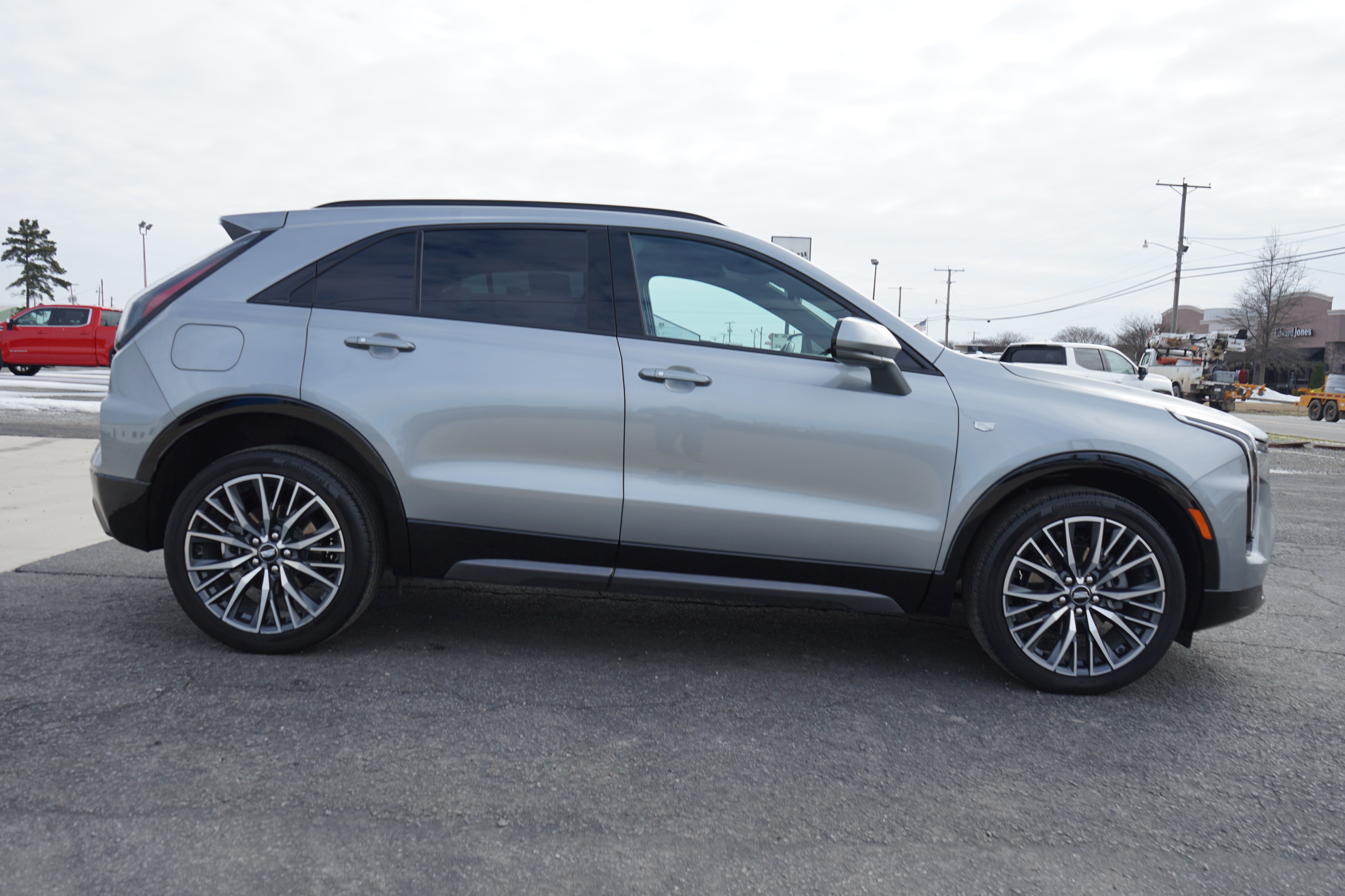 2024 Cadillac XT4 Sport