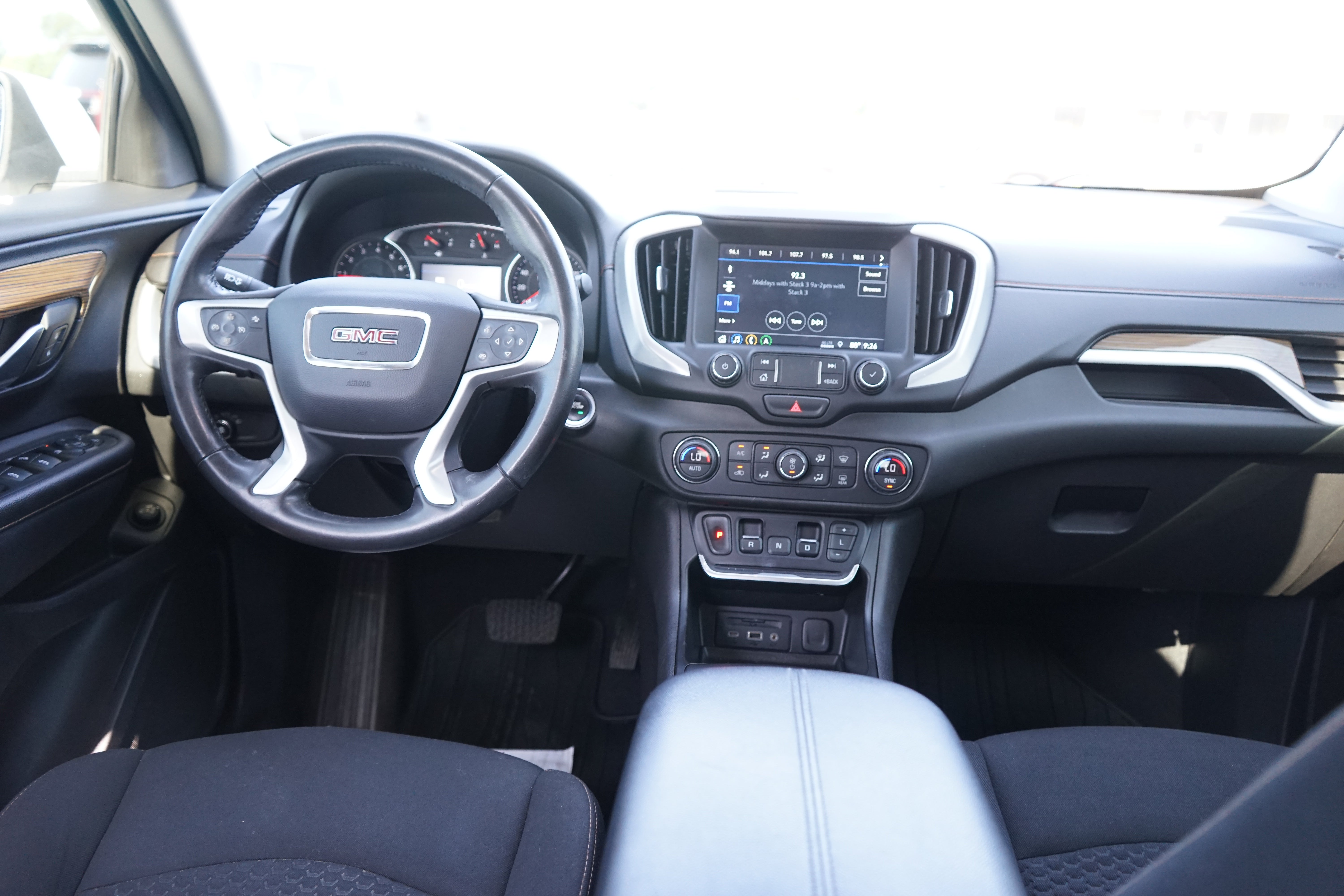 2021 GMC Terrain SLE