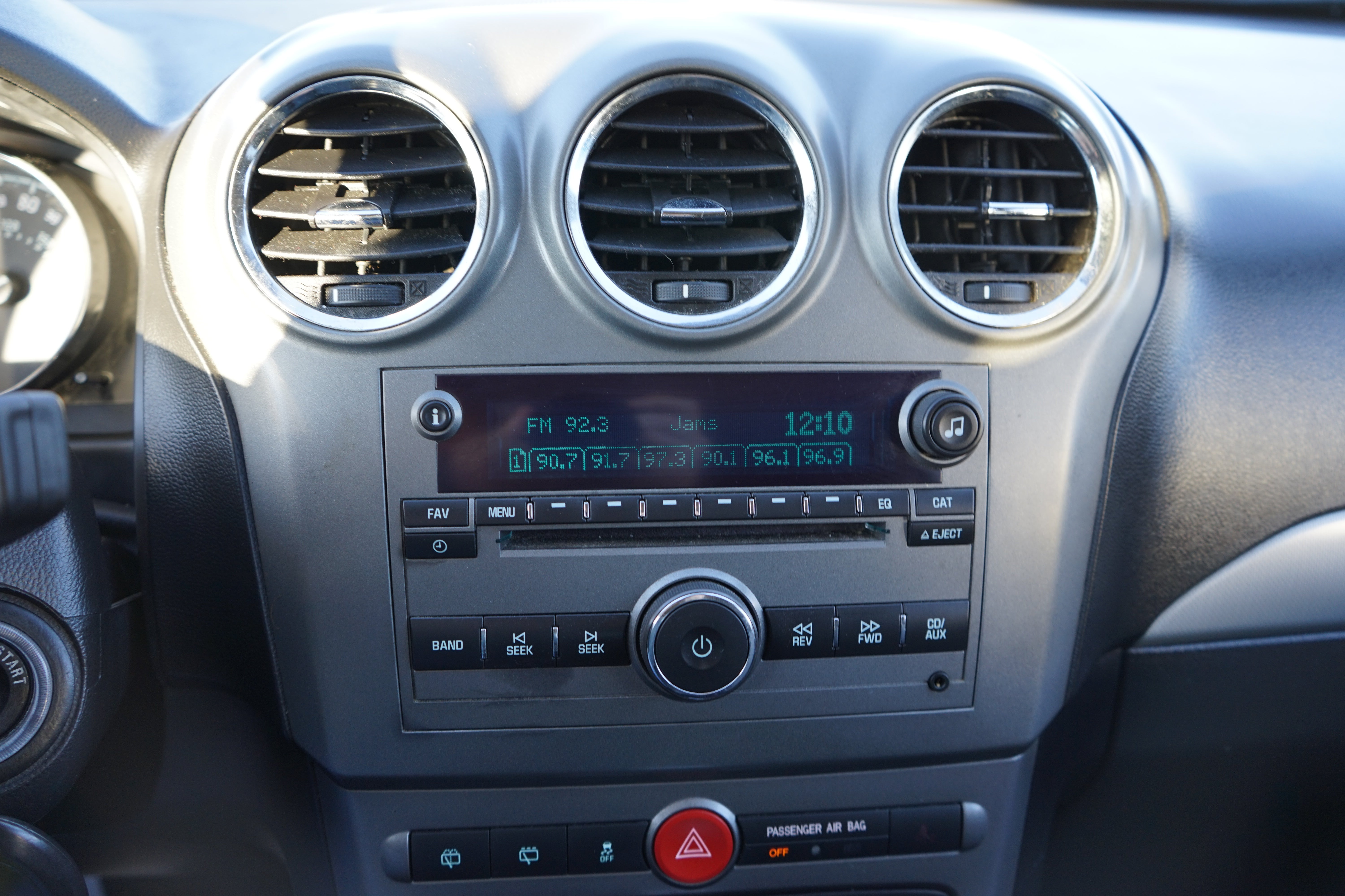 2012 Chevrolet Captiva LS w/2LS