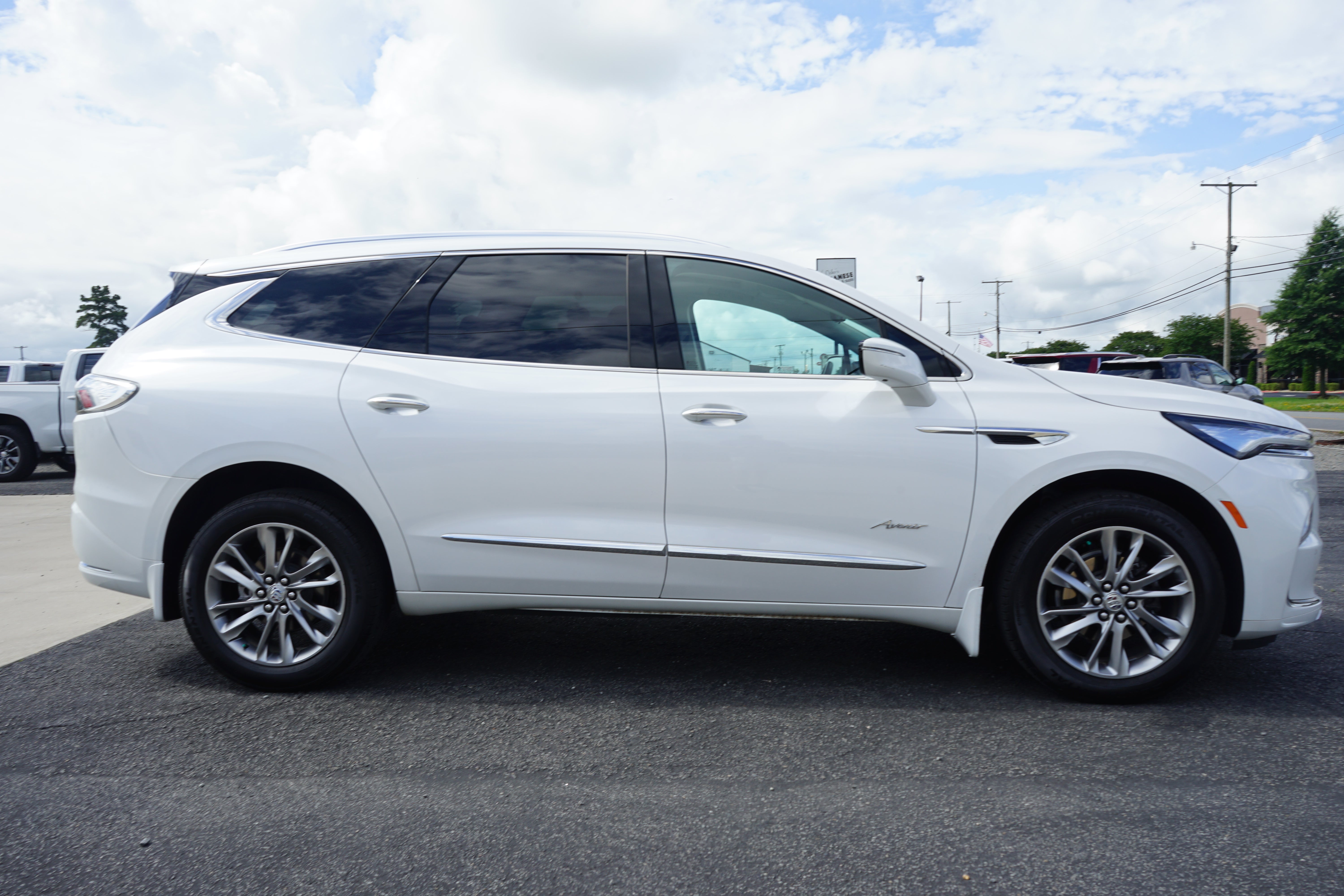 2023 Buick Enclave Avenir