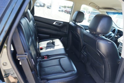 2018 Nissan Pathfinder SL
