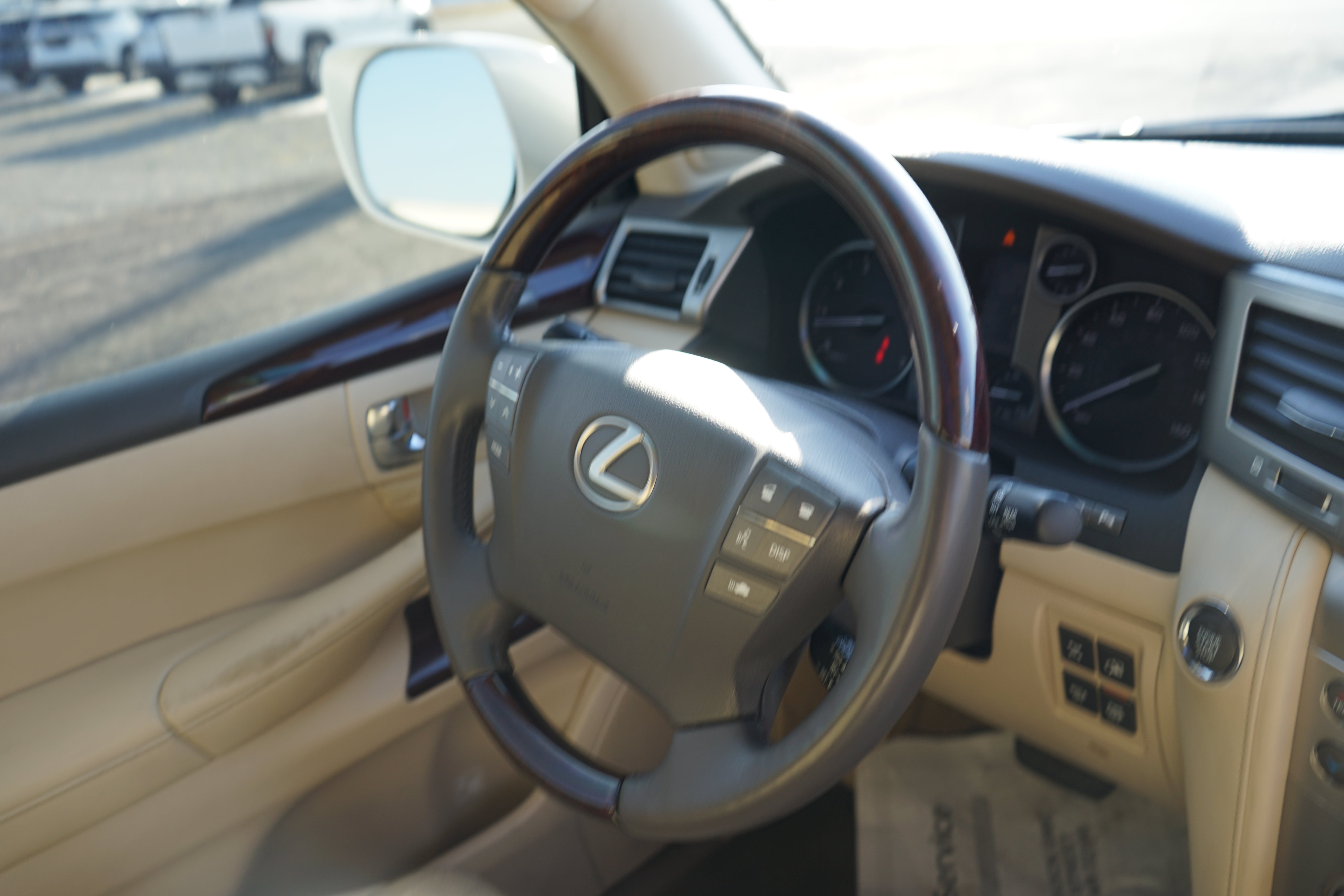 2014 Lexus LX 570 